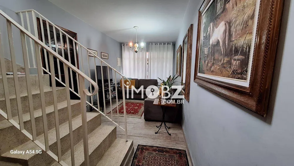 Casa, 3 quartos, 142 m² - Foto 1