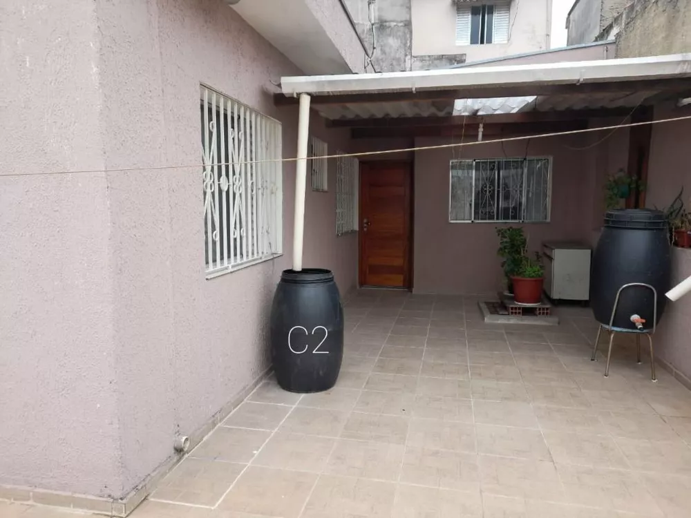 Casa à venda com 4 quartos, 180m² - Foto 3