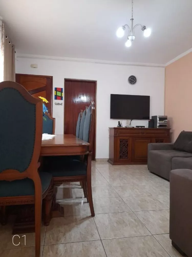 Casa à venda com 4 quartos, 180m² - Foto 14