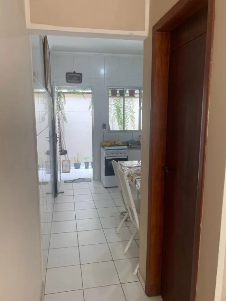 Sobrado à venda com 2 quartos, 107m² - Foto 3