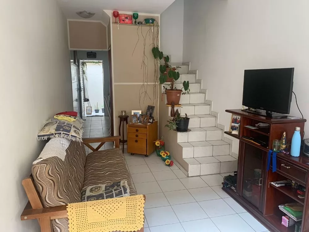 Sobrado à venda com 2 quartos, 107m² - Foto 2