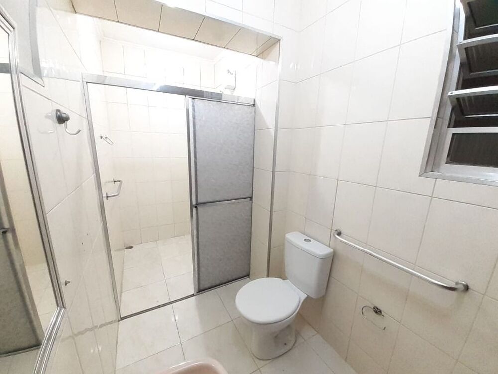 Casa, 5 quartos, 140 m² - Foto 1