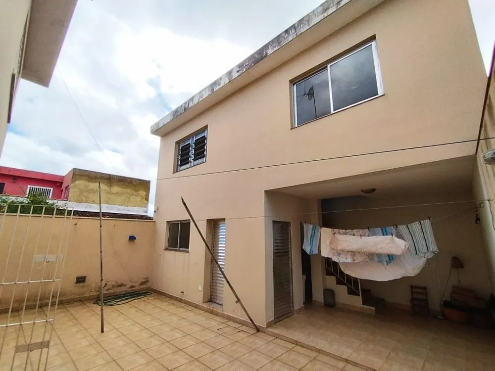 Sobrado, 3 quartos, 246 m² - Foto 4