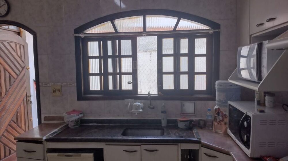 Sobrado à venda com 3 quartos, 340m² - Foto 3
