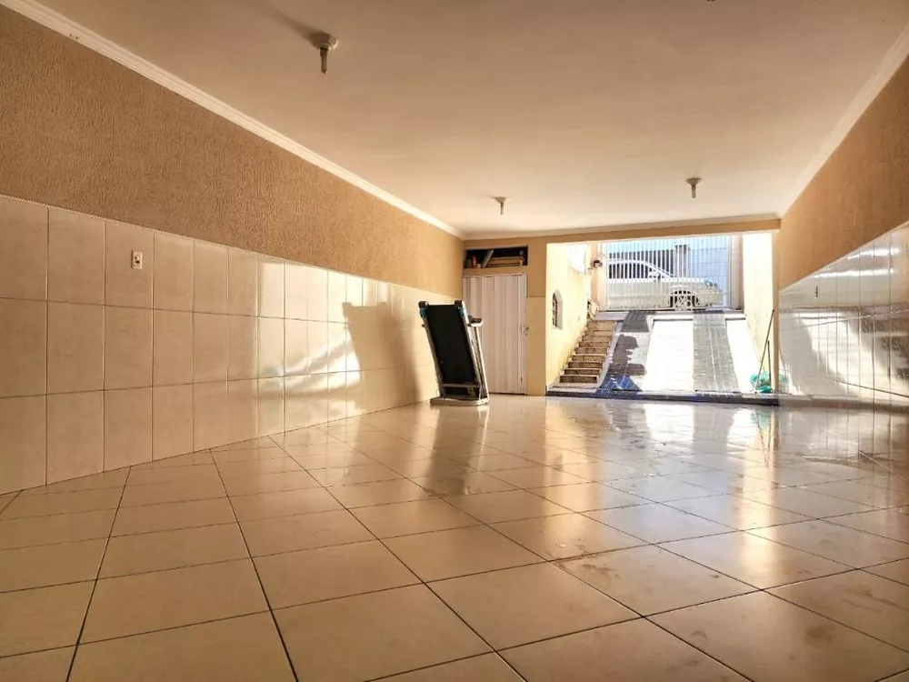 Sobrado à venda com 3 quartos, 207m² - Foto 3