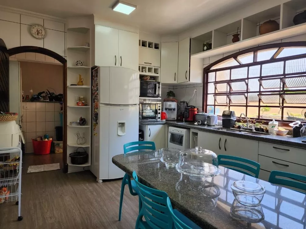 Sobrado à venda com 3 quartos, 207m² - Foto 4