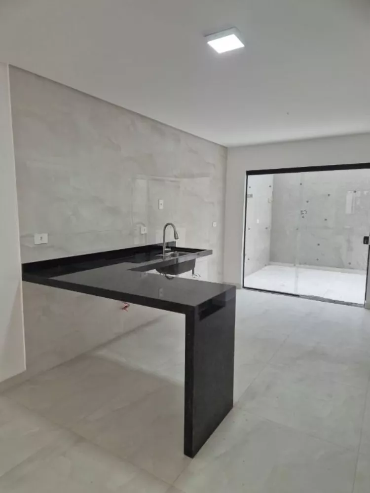 Sobrado à venda com 3 quartos, 117m² - Foto 3