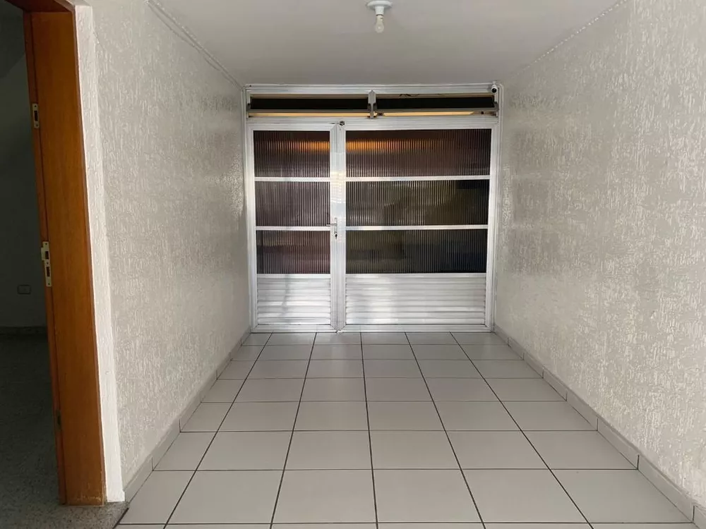 Sobrado à venda com 4 quartos, 150m² - Foto 3