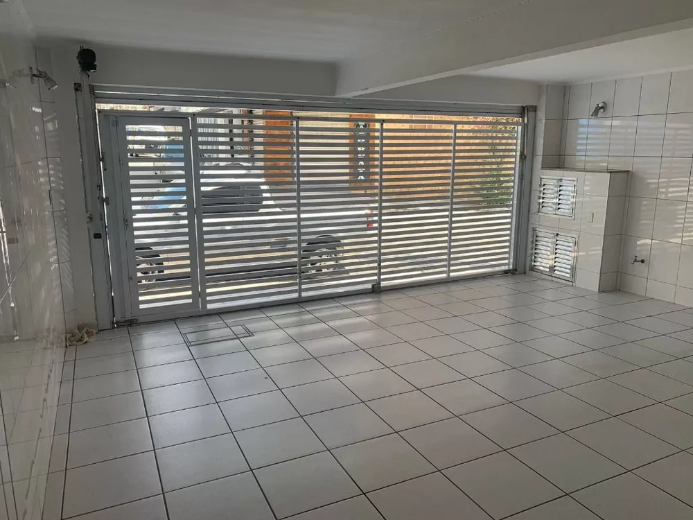 Sobrado à venda com 4 quartos, 150m² - Foto 4