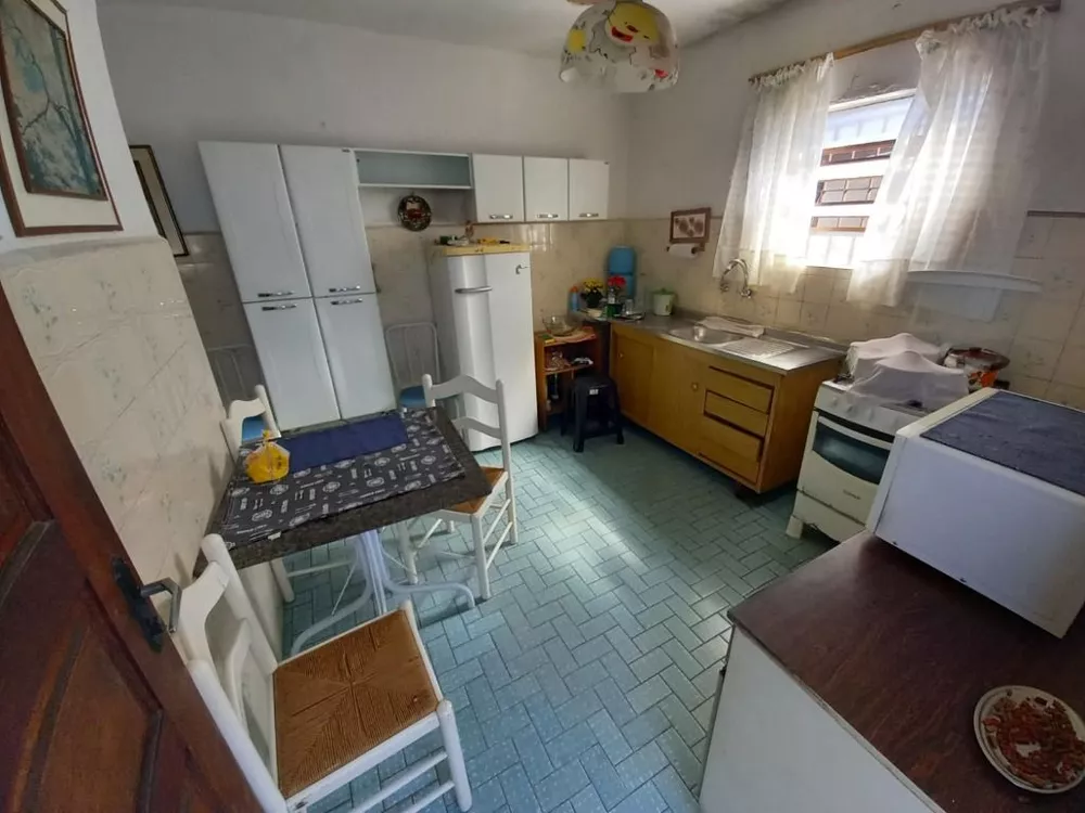 Casa à venda com 3 quartos, 72m² - Foto 3