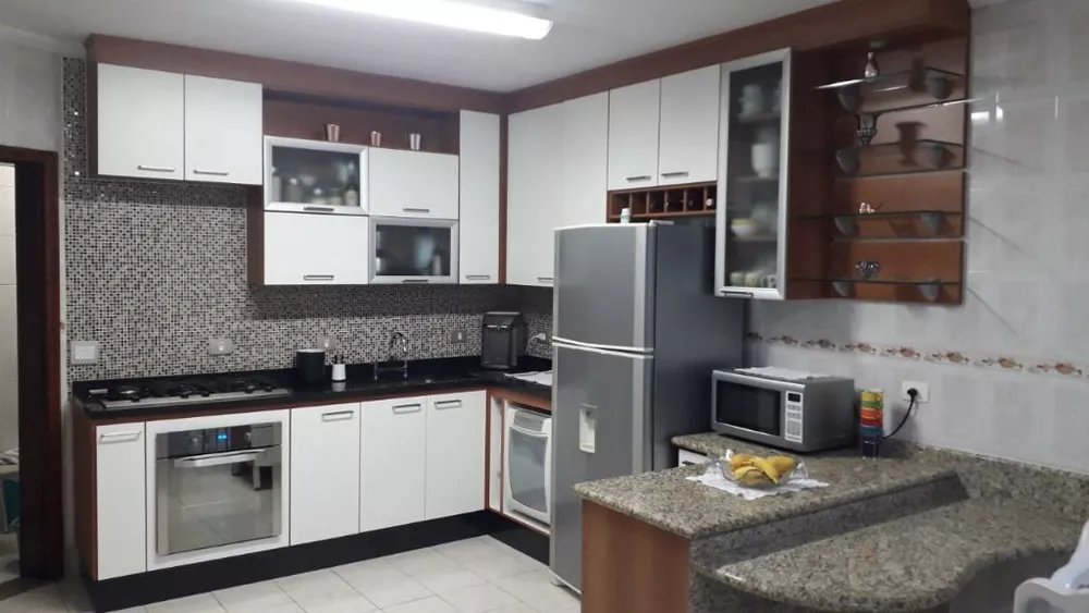 Sobrado à venda com 3 quartos, 125m² - Foto 1