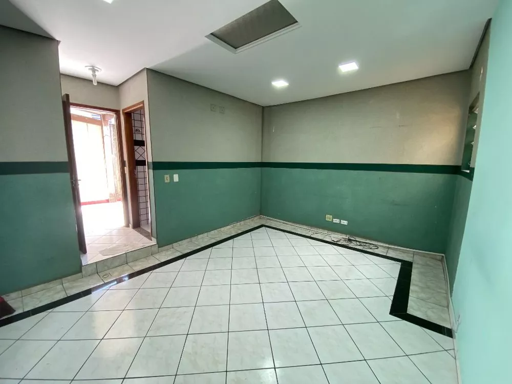 Prédio Inteiro à venda, 217m² - Foto 1