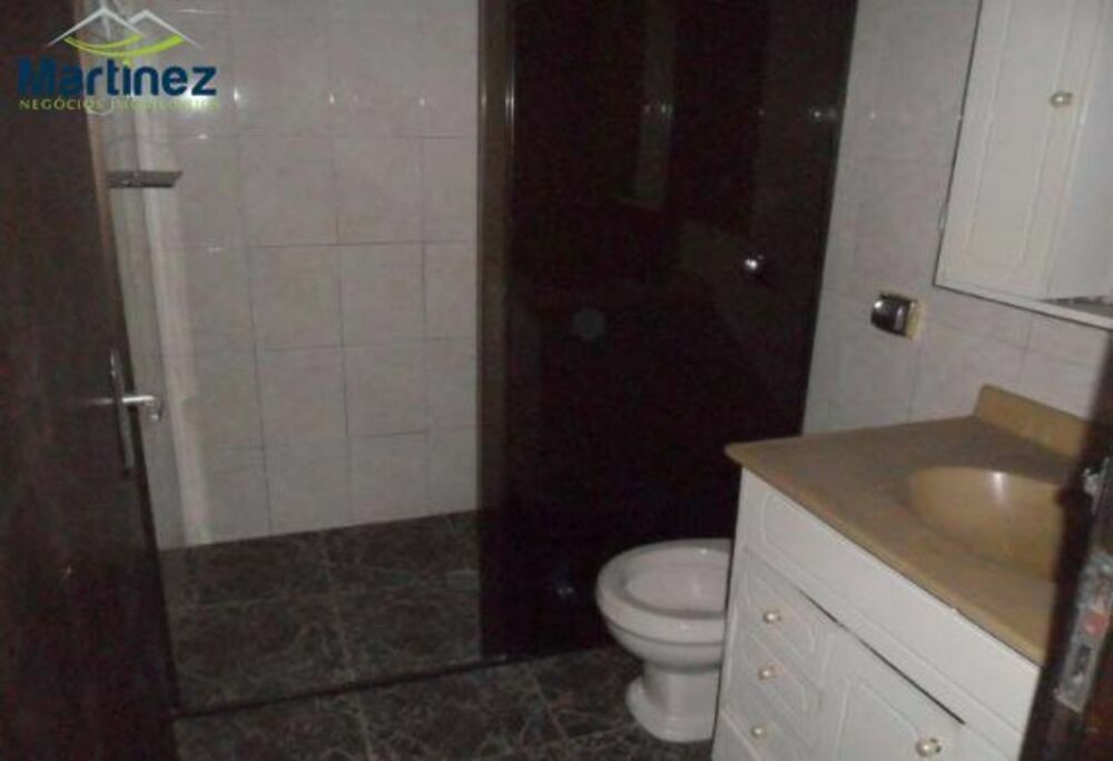 Casa, 3 quartos, 243 m² - Foto 4