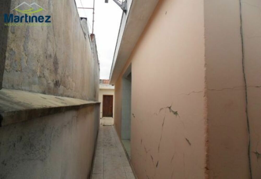 Casa, 3 quartos, 243 m² - Foto 1