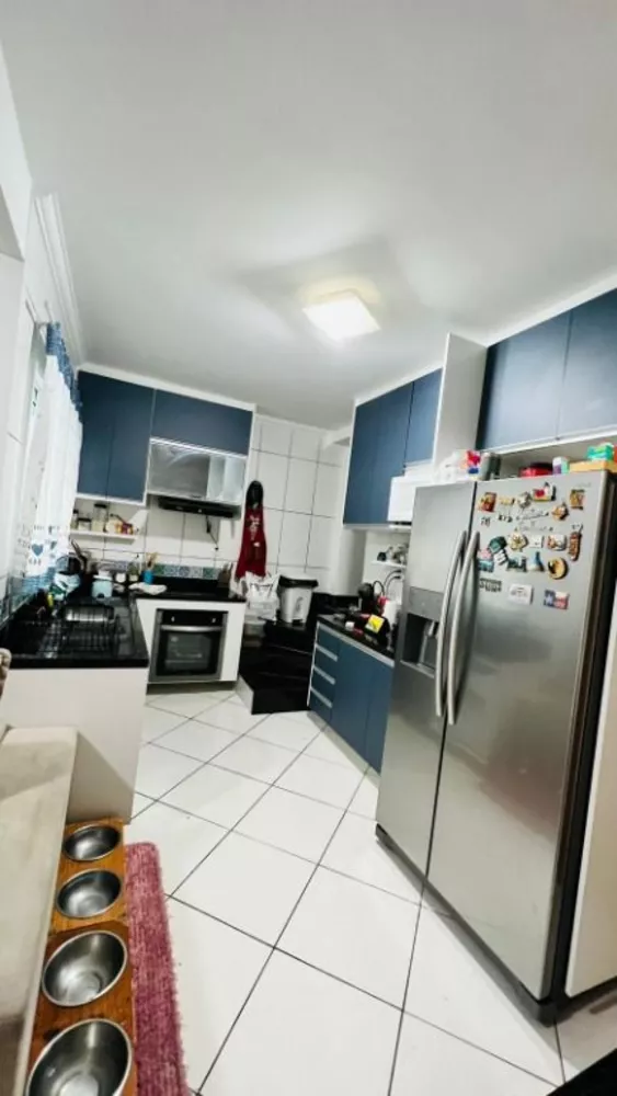 Apartamento à venda com 2 quartos, 50m² - Foto 2