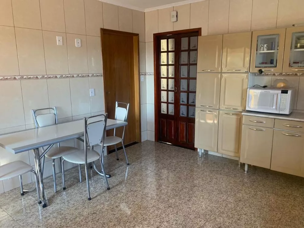 Casa à venda com 2 quartos, 100m² - Foto 5