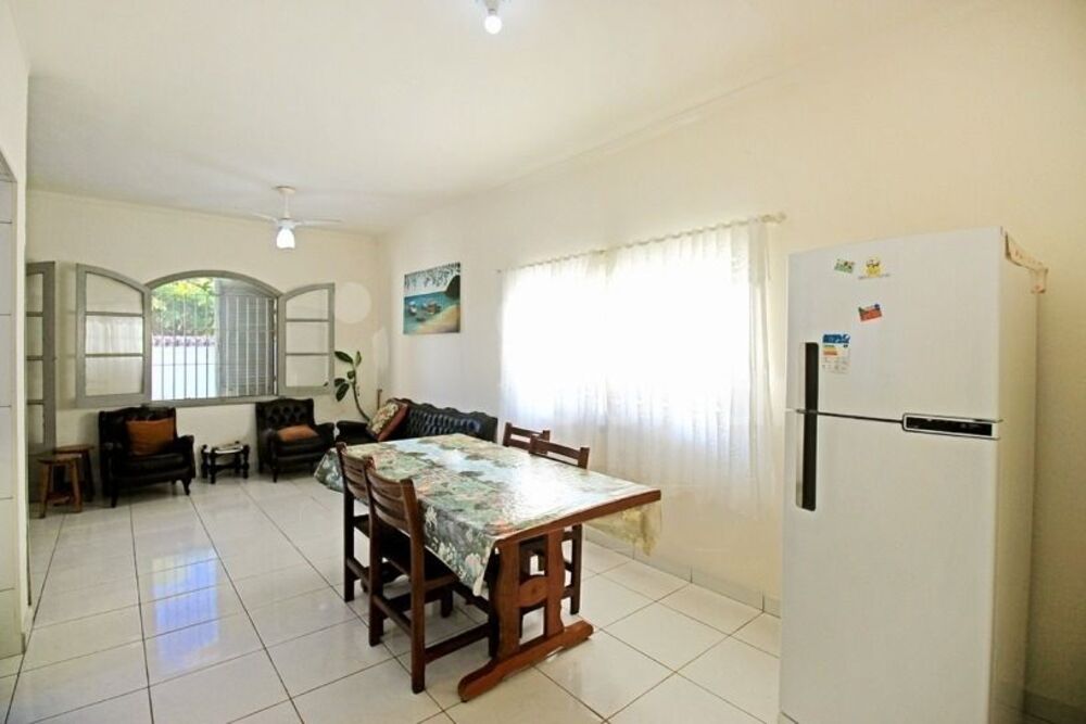 Casa, 3 quartos, 143 m² - Foto 1