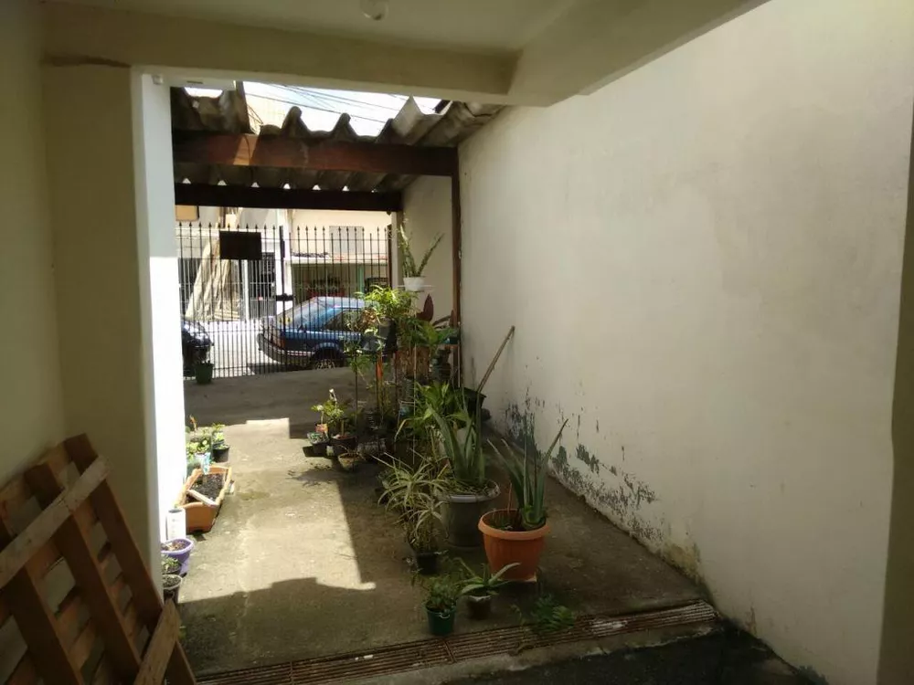 Casa à venda com 3 quartos, 100m² - Foto 3