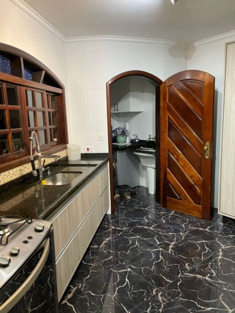 Sobrado, 4 quartos, 345 m² - Foto 2
