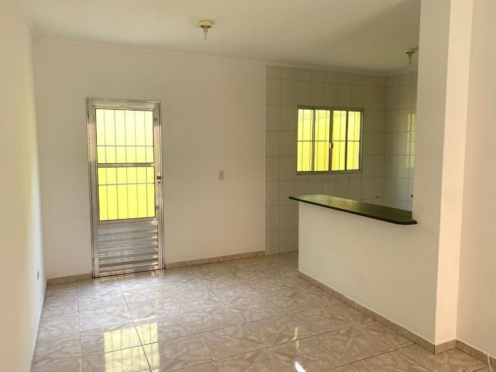 Sobrado para alugar com 2 quartos, 50m² - Foto 2