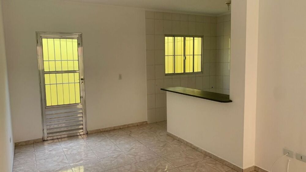 Sobrado para alugar com 2 quartos, 50m² - Foto 1