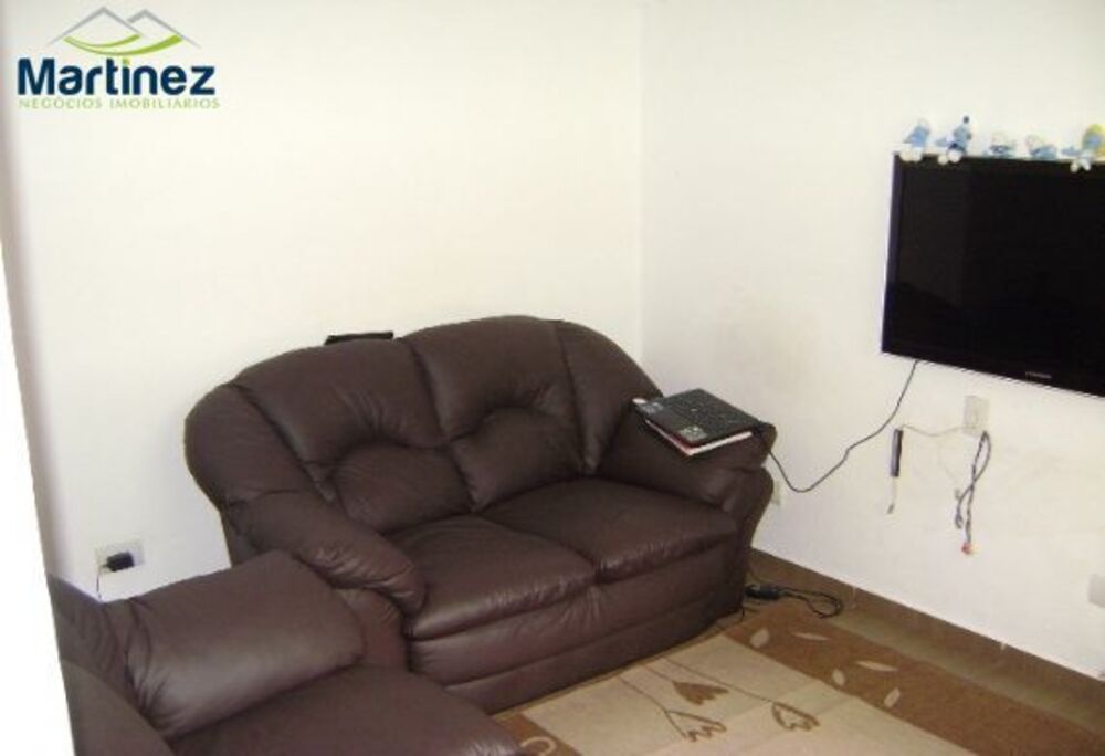 Casa, 3 quartos, 220 m² - Foto 1