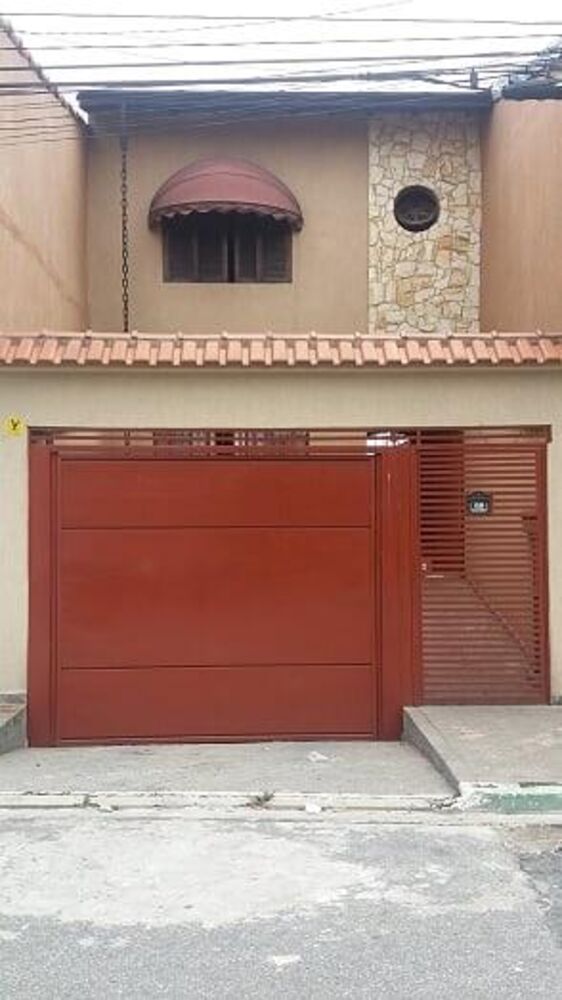 Sobrado, 4 quartos, 240 m² - Foto 1
