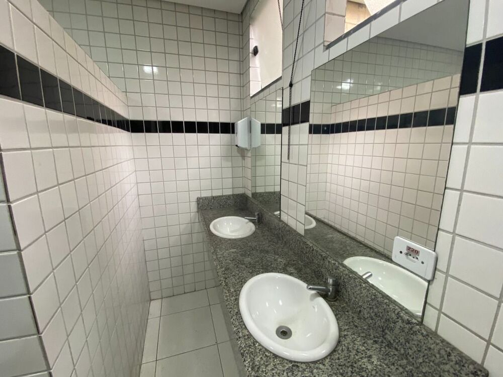 Loja-Salão para alugar, 675m² - Foto 3