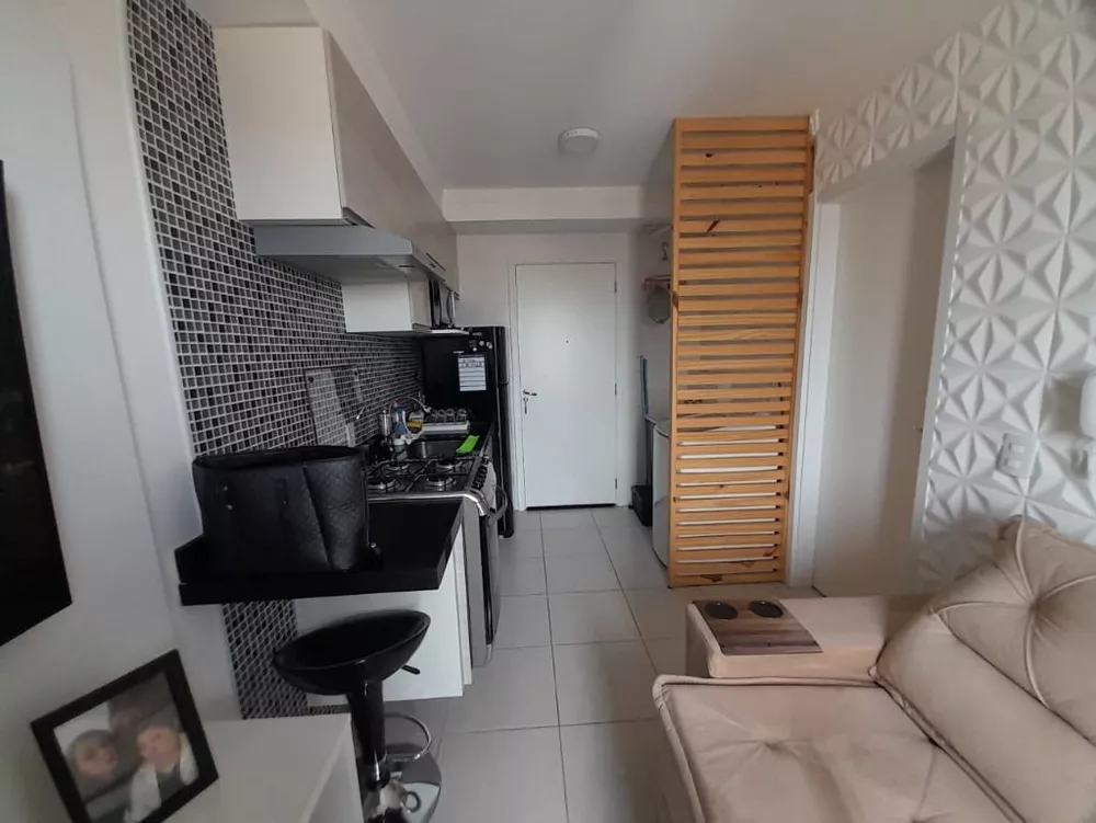 Apartamento à venda com 1 quarto, 28m² - Foto 2