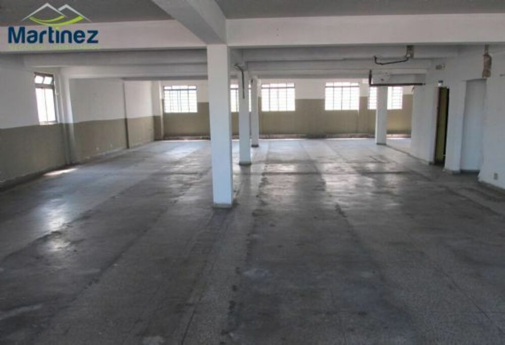 Prédio Inteiro, 2400 m² - Foto 1