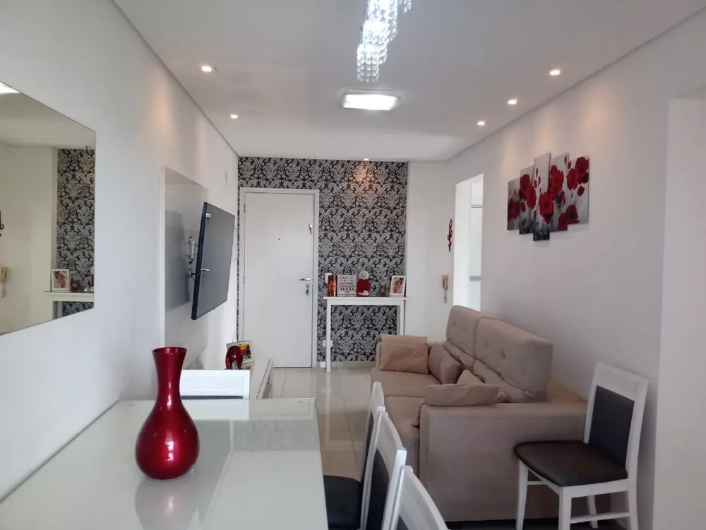 Apartamento à venda com 2 quartos, 60m² - Foto 1