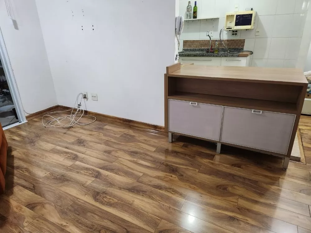 Apartamento à venda com 2 quartos, 64m² - Foto 4