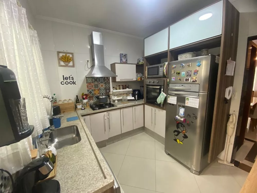 Sobrado à venda com 3 quartos, 100m² - Foto 4