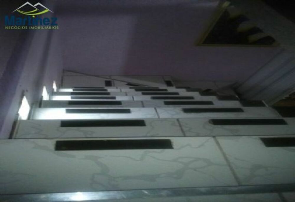 Sobrado à venda com 2 quartos, 200m² - Foto 8