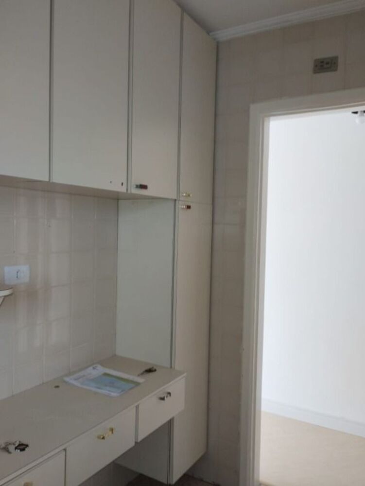 Apartamento à venda com 2 quartos, 59m² - Foto 2