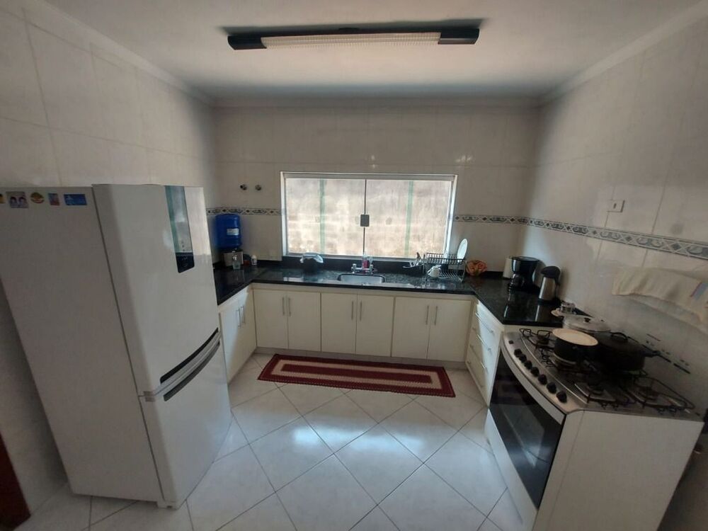 Sobrado à venda com 3 quartos, 350m² - Foto 4