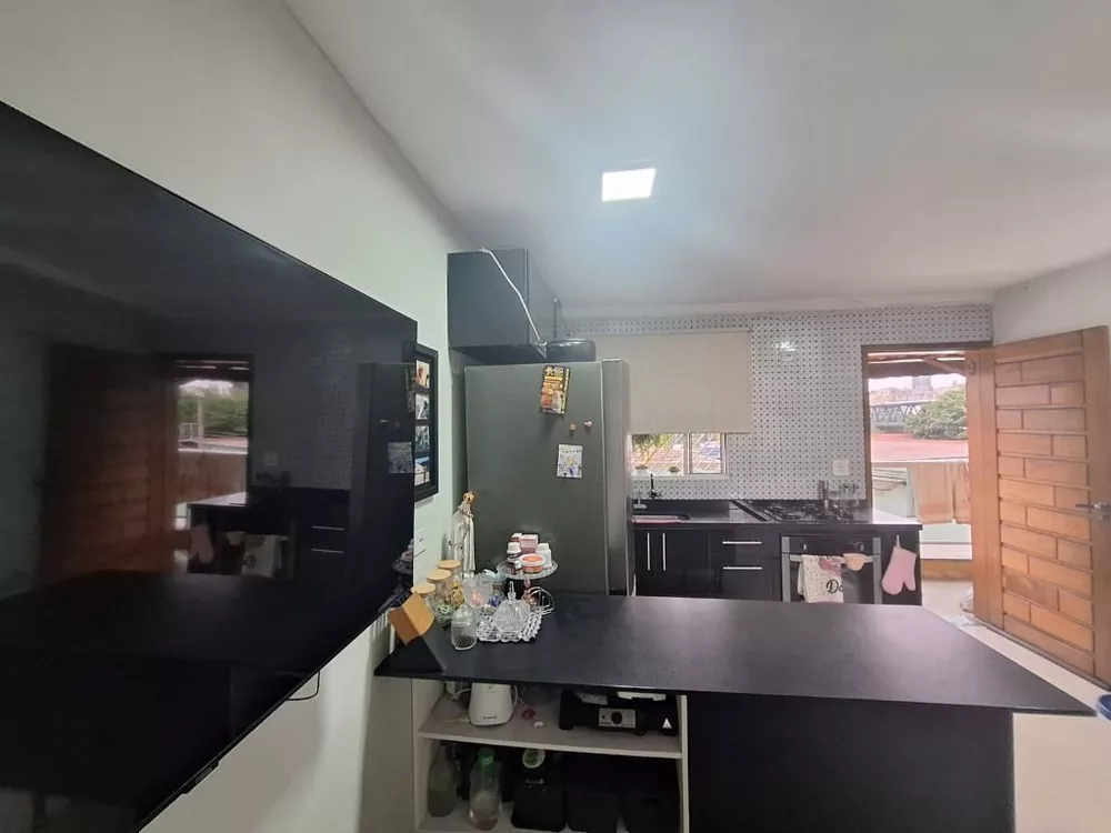 Apartamento à venda com 2 quartos, 39m² - Foto 2