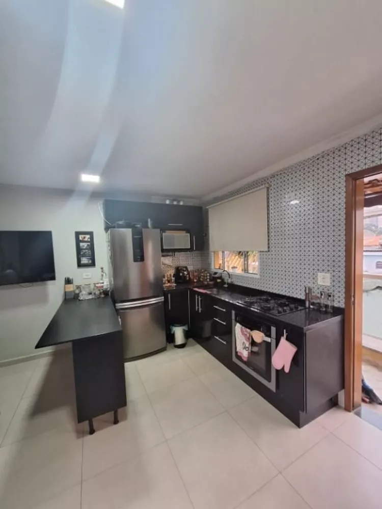 Apartamento à venda com 2 quartos, 39m² - Foto 4