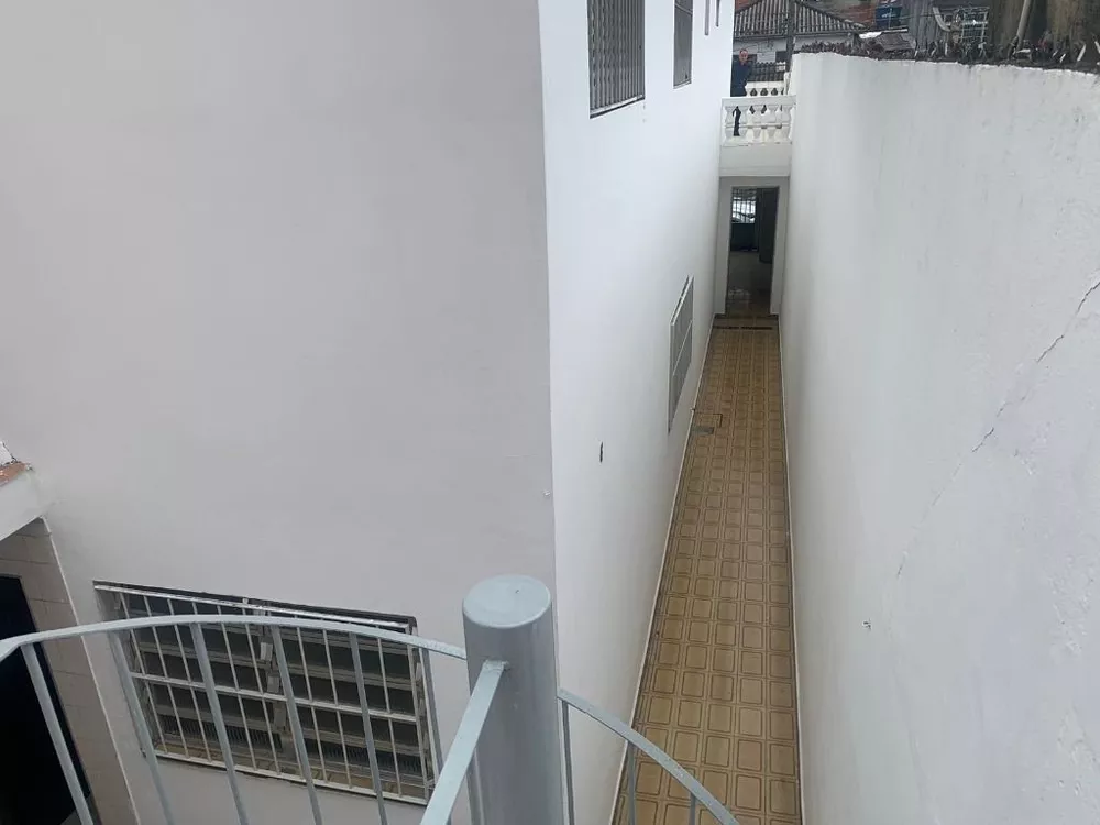 Sobrado à venda com 3 quartos, 149m² - Foto 4