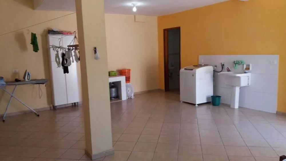 Sobrado à venda com 2 quartos, 140m² - Foto 4