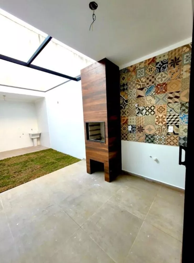 Sobrado à venda com 3 quartos, 127m² - Foto 2