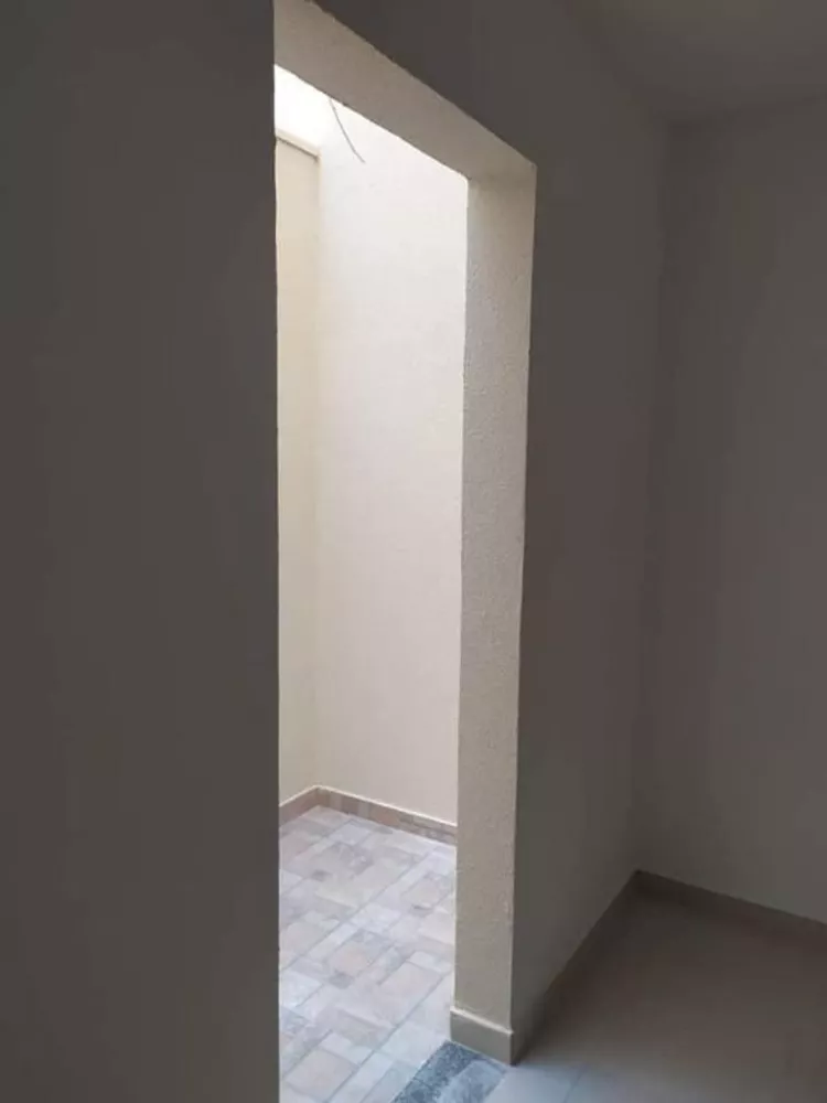 Apartamento à venda com 2 quartos, 39m² - Foto 5