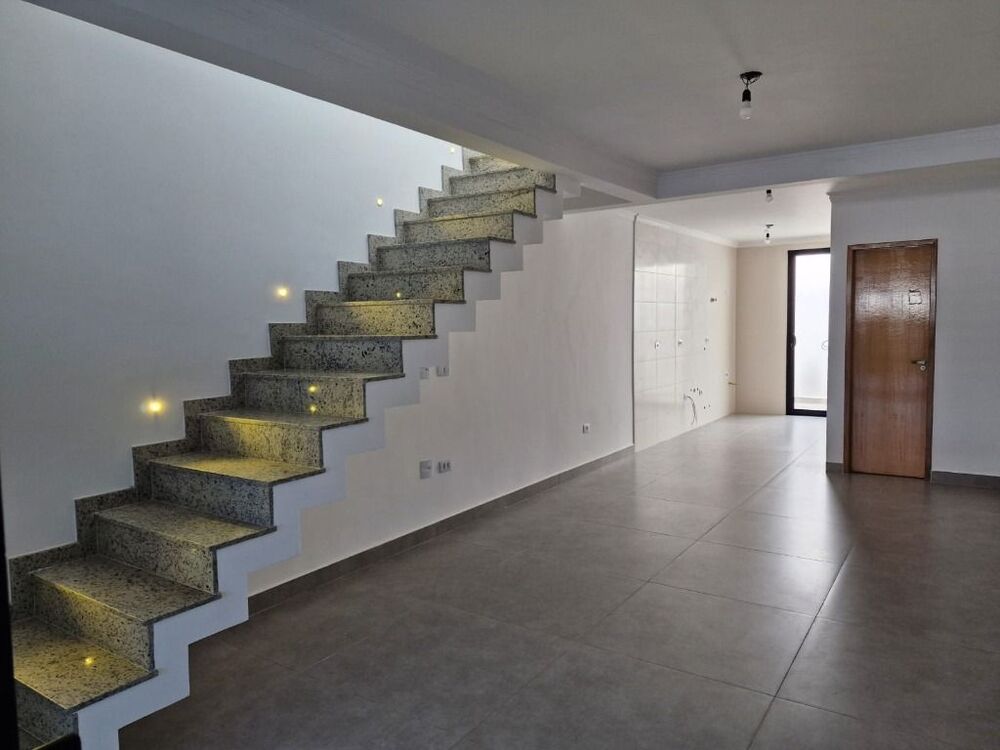 Sobrado, 3 quartos, 109 m² - Foto 1