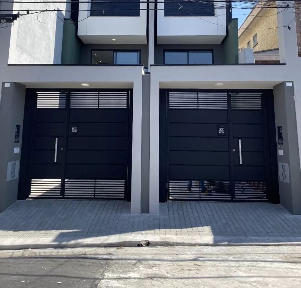 Sobrado à venda com 3 quartos, 132m² - Foto 1