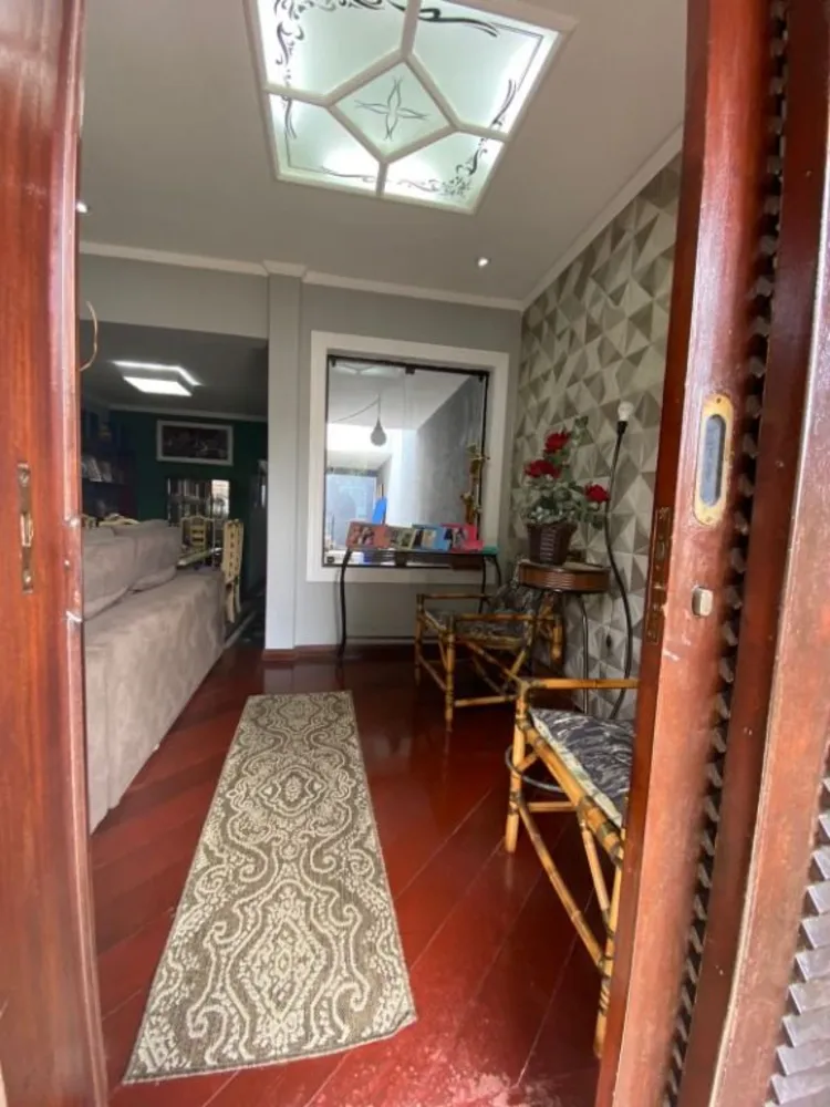 Casa, 3 quartos, 213 m² - Foto 4