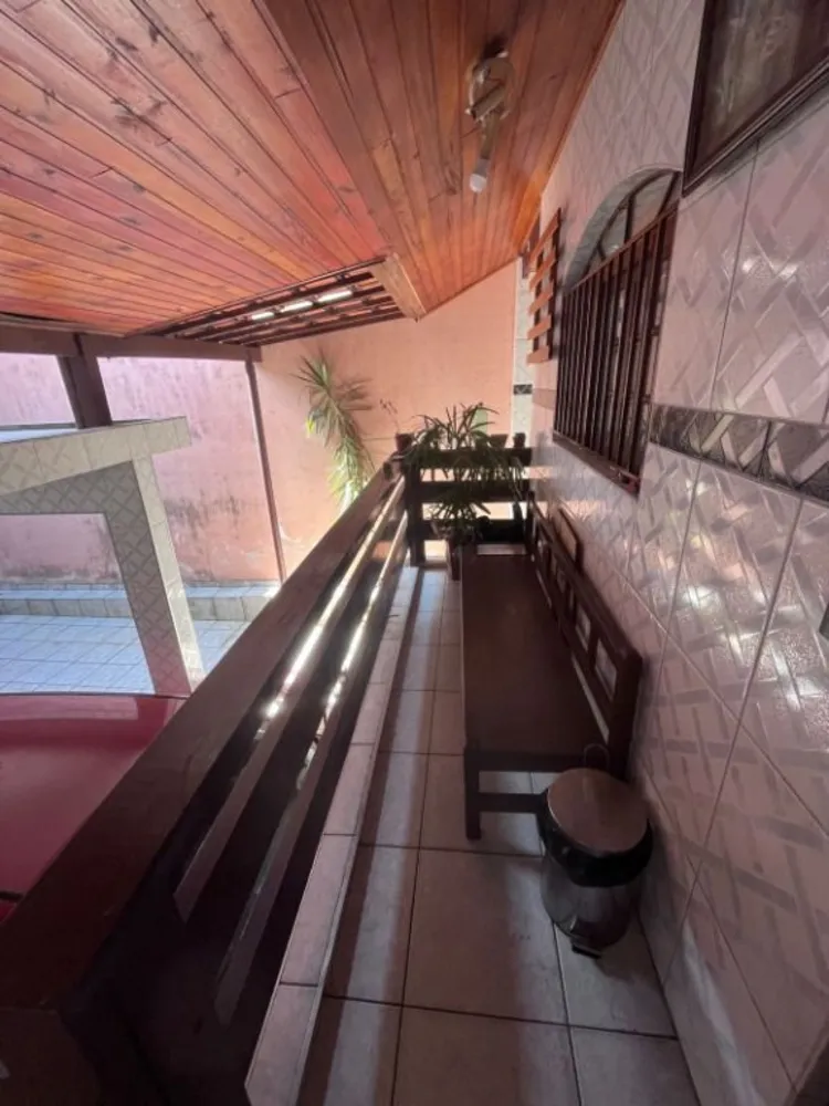 Casa, 6 quartos, 51 m² - Foto 1