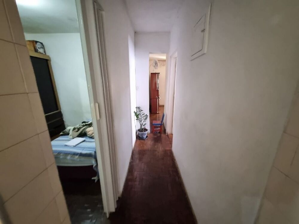 Casa, 6 quartos, 180 m² - Foto 4