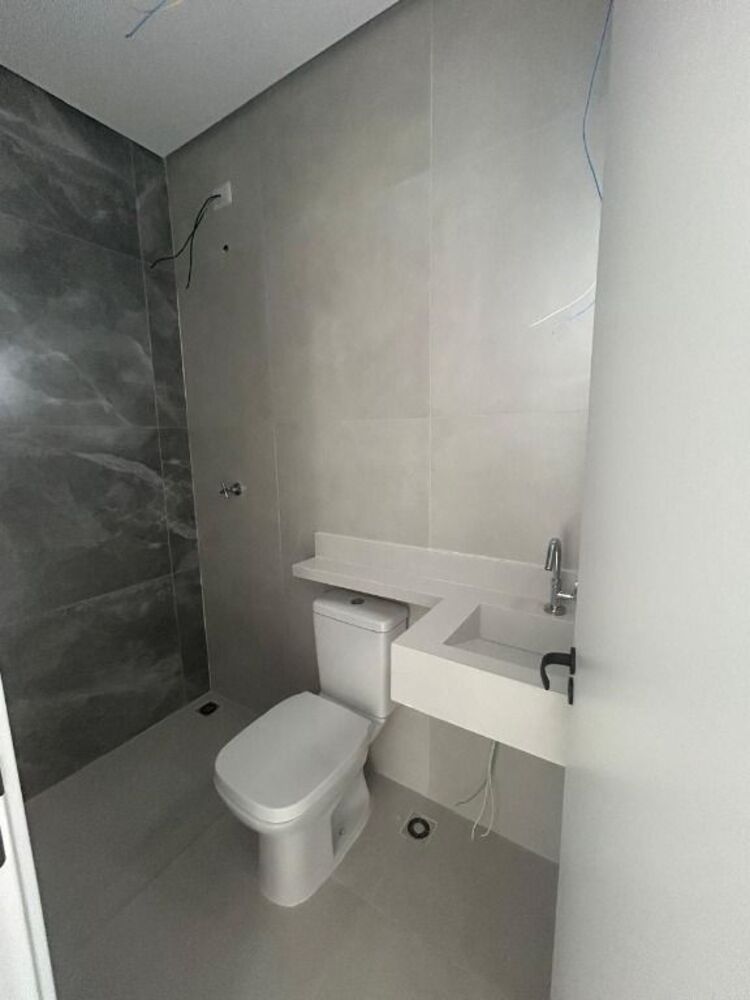 Sobrado à venda com 3 quartos, 107m² - Foto 4