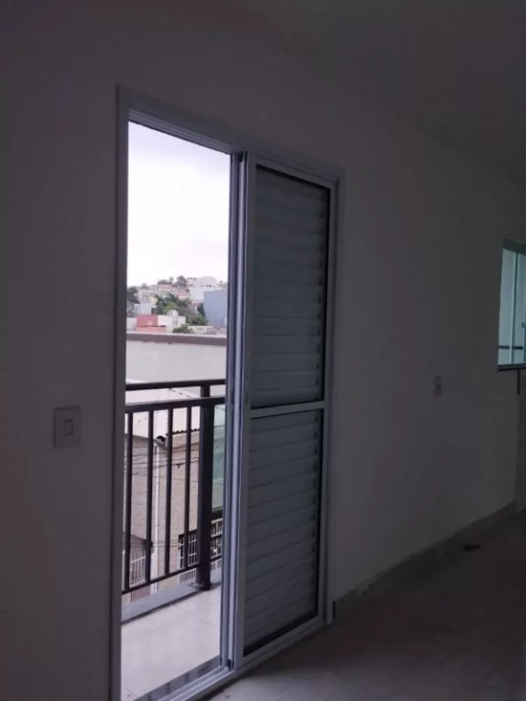 Apartamento à venda com 2 quartos, 39m² - Foto 3