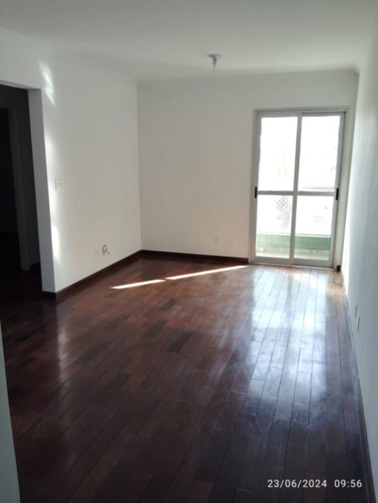 Apartamento à venda e aluguel com 3 quartos, 68m² - Foto 3